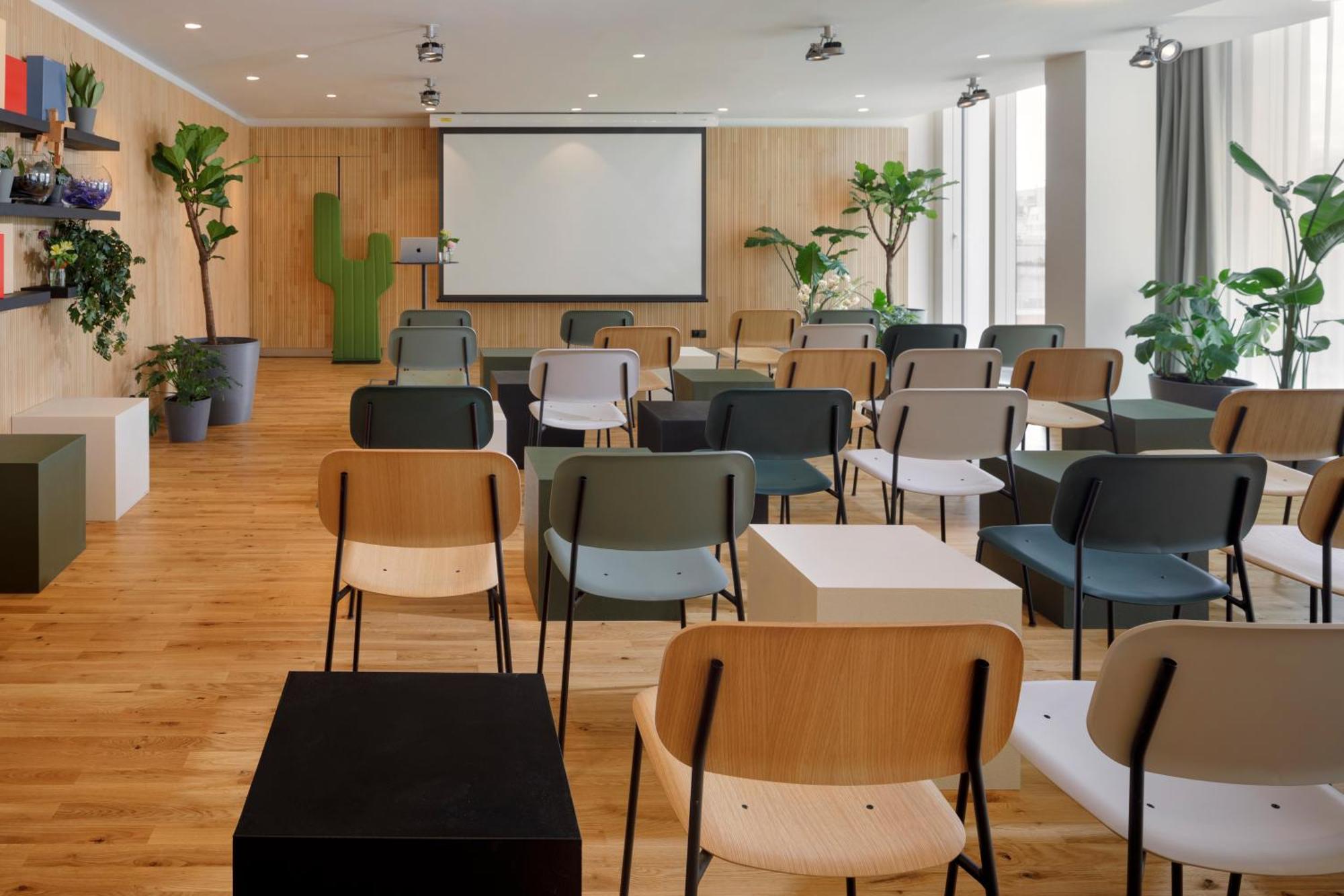 Zoku 4* París
